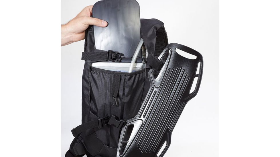 Geigerrig Rig Guardian Hydration Pack, 70 oz., Black GR85275