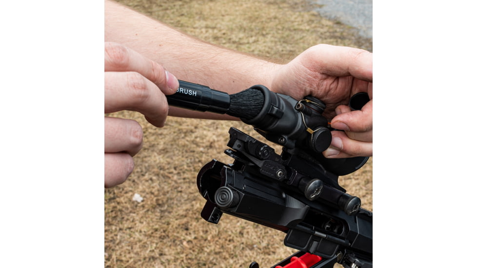 Otis Technology Lens Brush