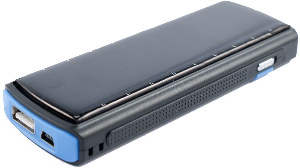 Ripa Deluxe Solar Battery Charger Flashlight - Solar Panels