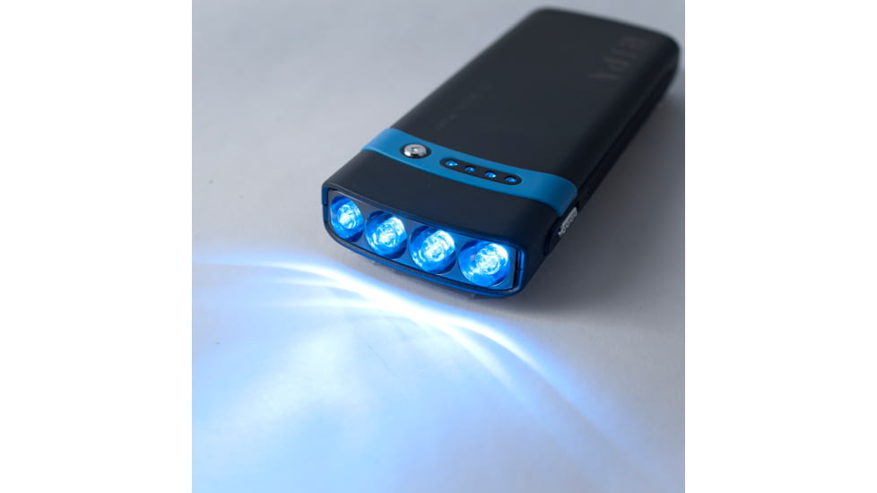 Ripa Deluxe Solar Battery Charger Flashlight - Flashlight In Use