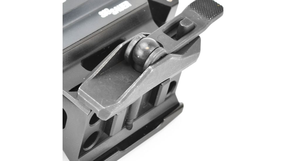 SIG SAUER Romeo4H Hunter RDS, Ballistic Circle Dot .5 MOA Reticle, Side Mount Battery, Torx And QR Mounts, SOR43011