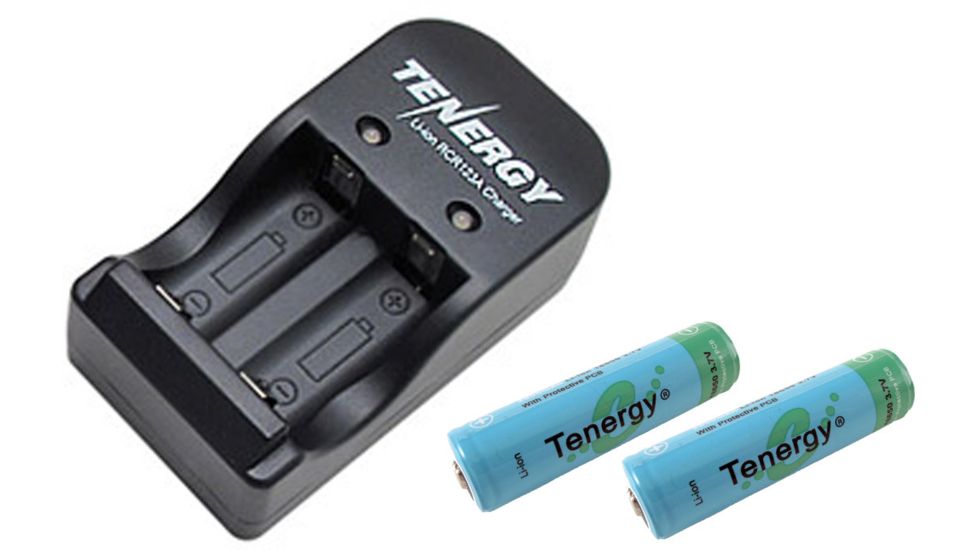 Tenergy 2-Bay Charger With Two 18650 Batteries 33003